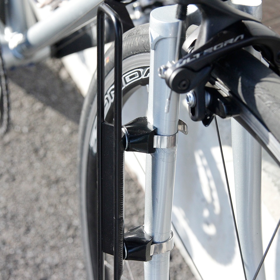 EB-SQ1035B mount fits 10–35mm handlebars and stems with easy, tool-free installation